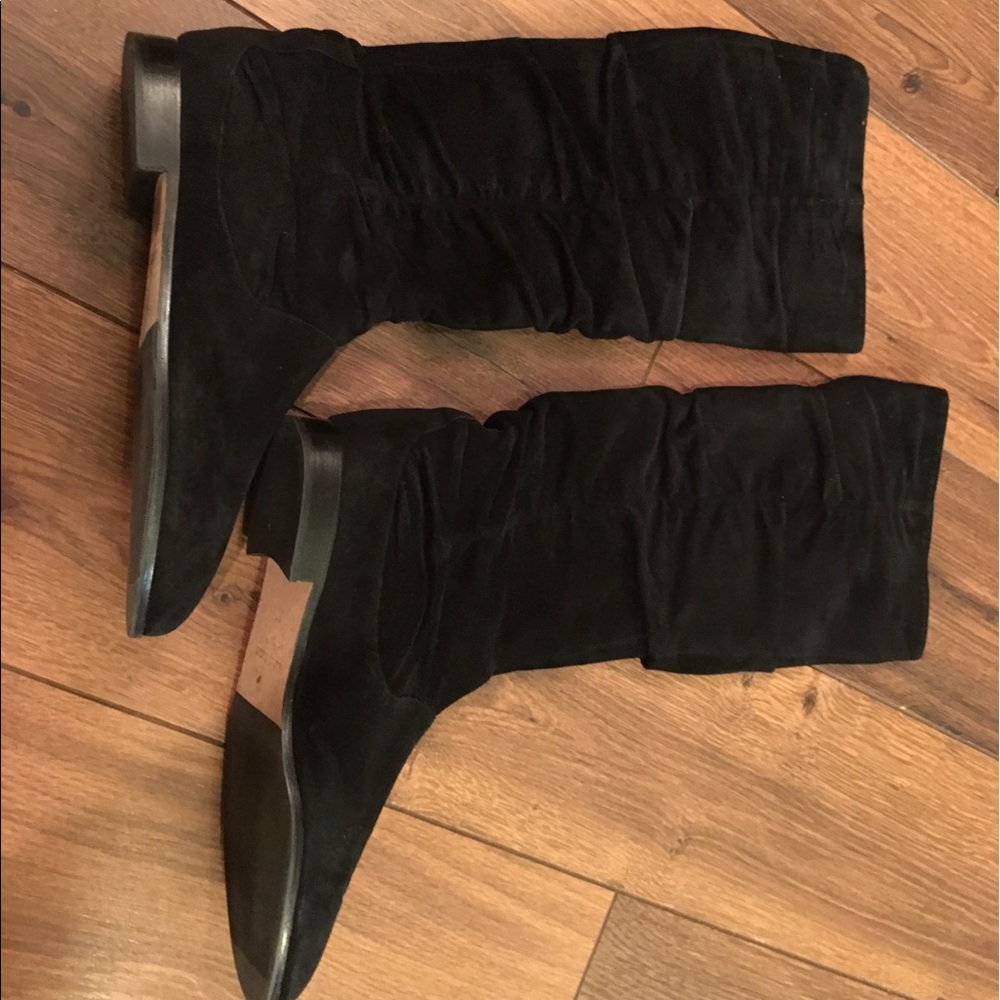 Black boots